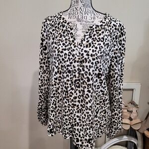 Old Navy Womens SZ‎ M Animal print popover top Boho